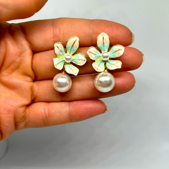 PINK & BLUE ENAMEL FLOWER EARRINGS - Picture 2 of 5